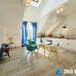 Apartment 365pam - Mundo W Centrum Kolobrzegu Z Garazem *