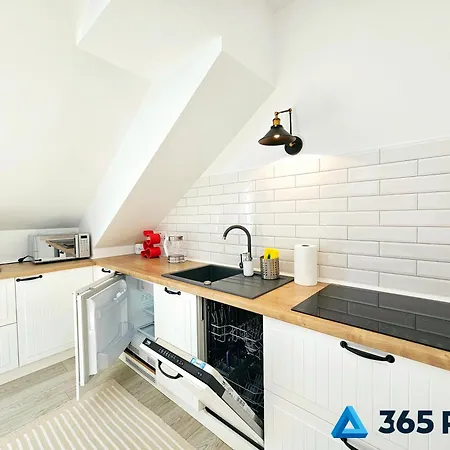 365pam - Mundo W Centrum Kolobrzegu Z Garazem * Kolobřeh