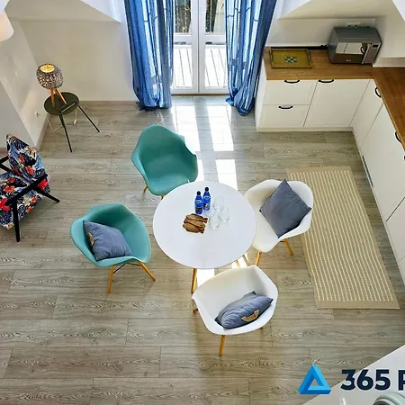 365pam - Mundo W Centrum Kolobrzegu Z Garazem Kolobřeh