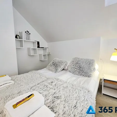 Apartmán 365pam - Mundo W Centrum Kolobrzegu Z Garazem *